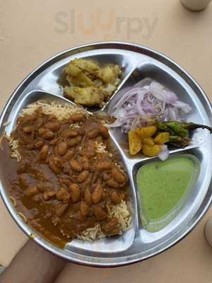 Nagpal Chholey Bhature