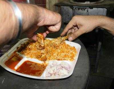 Khan's Dilli-6 Biryani