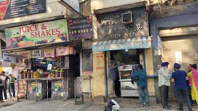 Rawal Pindi Wale Chole Bhature