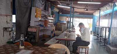 Gomantak Sweet Farsan