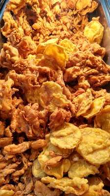 Yogeshwar Sweets And Snacks