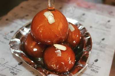 Yogeshwar Sweets And Snacks