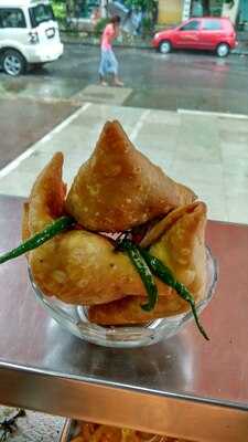 Yogeshwar Sweets And Snacks