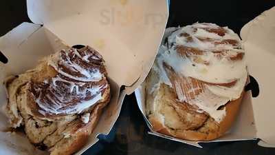 Cinnabon