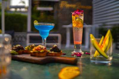 The Flying Saucer Cafe