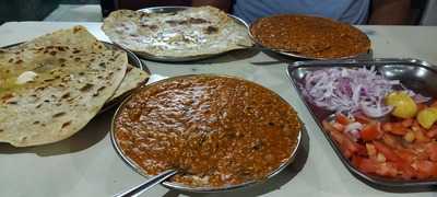 Jalsa Hotel Restaurant