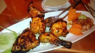 Itihaas By Moti Mahal