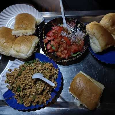 Mohammad Nashir Pavbhaji & Bhurji Centre