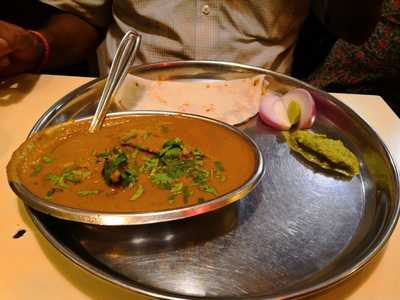 Vijay Palace Restaurant & Bar