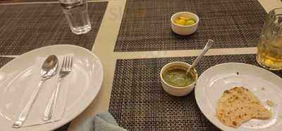 Hotel Rishi Restaurant