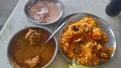 Sadabahar Haji Chicken Corner