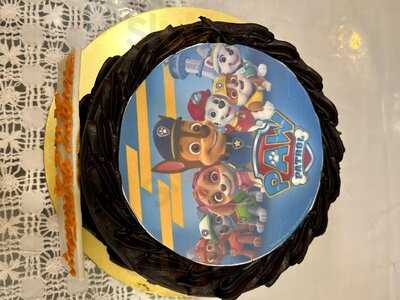 Hangout Cakes & More