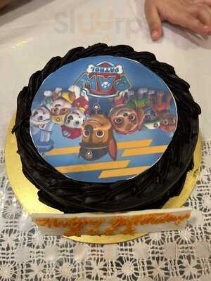 Hangout Cakes & More