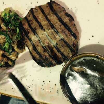 Cafe Basilico Bistro & Deli