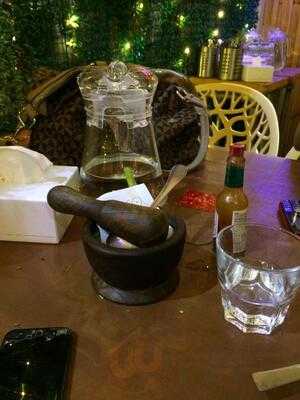 On The Go Restaurant