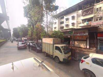 Hotel Aatmashanti Restaurant