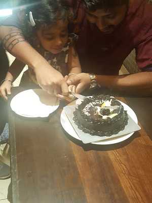 Falafel's - Veg Hummus House