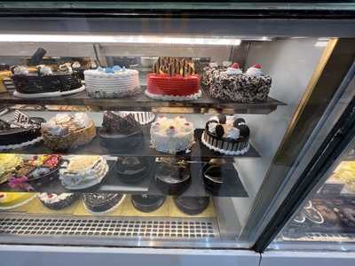 Denish The Cake Shop