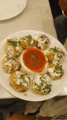 Manjeet Chicken Corner