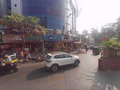 Cafe Cubbano & Curry Leaf