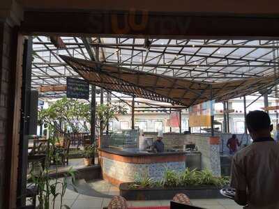 Urban Tadka / Pop Tates