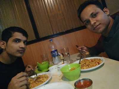 Royal Garden Restaurant & Bar