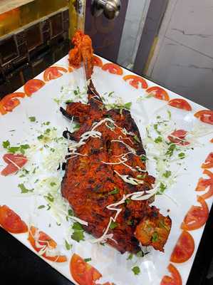 Mumbai Chowpati And Chandni Chowk