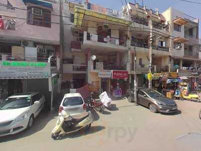 Laxmi Ice Cream Parlour