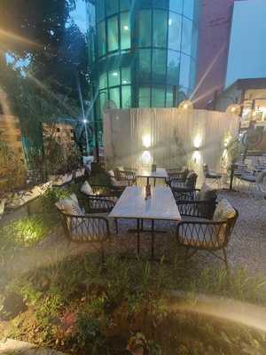 Old Town Cafe& Baking Studio