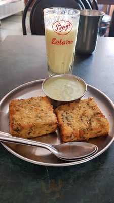 Chaphekar Hotel Restaurant