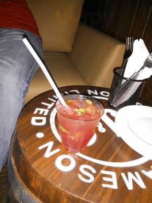 Brick House All Day Cafe & Bar