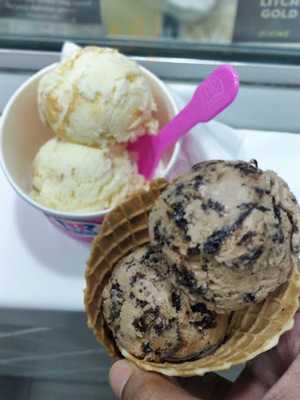 Baskin Robbins