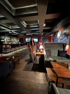 Invincible Boudior And Jardin