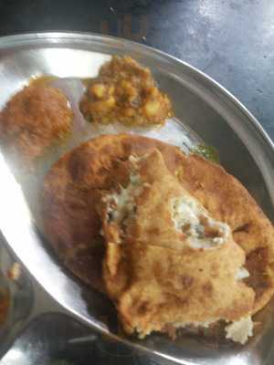 Chandni Chowk Ka Sonu Parathe Wala