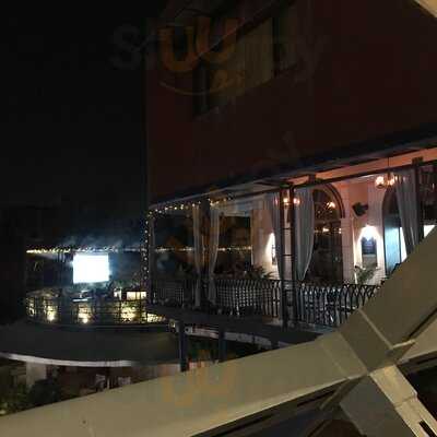 Amuse House Restaurant