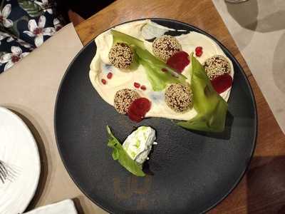 Amuse House Restaurant