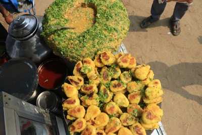 Raj Kumar Gupta Chaat Bhelpuri House