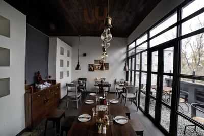 Roadhouse Bar & Grill