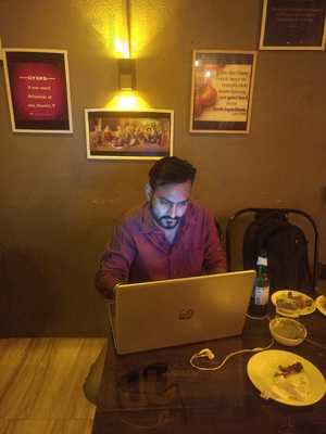 Kalol : Bar ते Kitchen