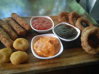 The Grill House Cafe