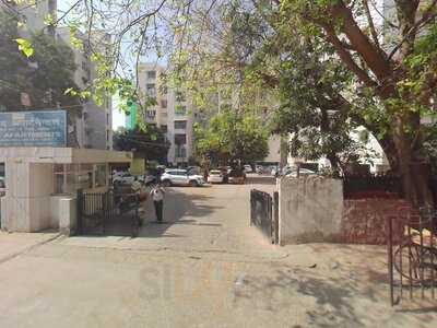 The Grill House Cafe