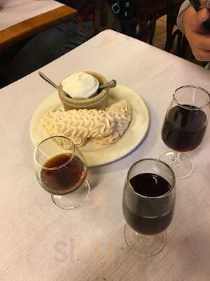 Le Soleil Cafe & Blstro