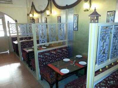 Tandoori Oven Restaurant & Bar