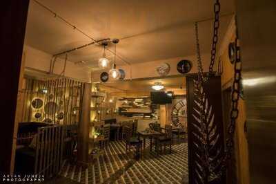 Times Square Cafe & Bar