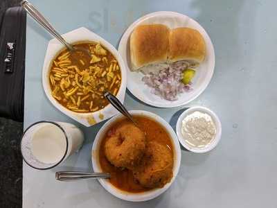 Anand Ashram Hotel Restaurant