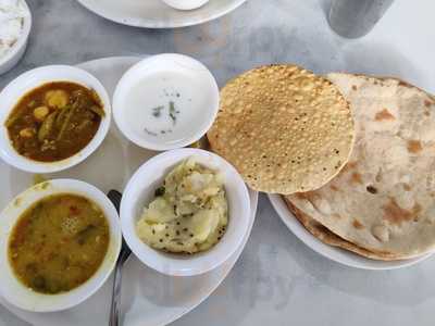 Anand Ashram Hotel Restaurant