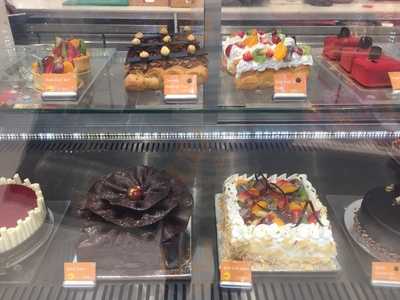 The Cafe By Food Hall