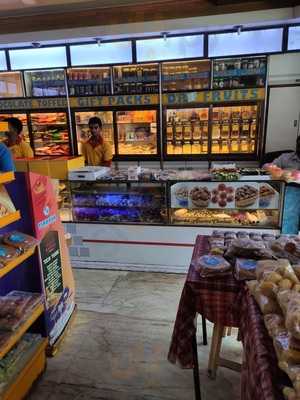 Firdous Sweets & Confectionery