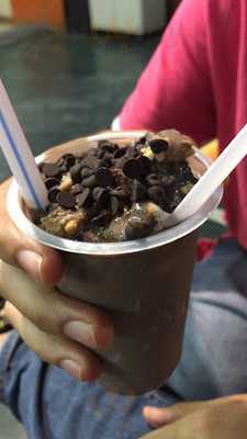 Ne'thing For Chocolate