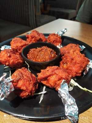 Gurudev Restaurant & Bar